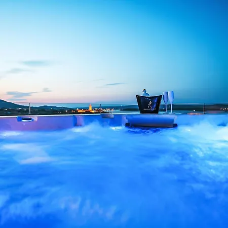 Villa Magic Sky 2 By Interhome
