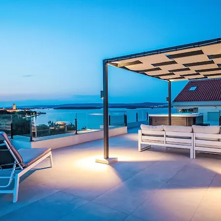 Magic Sky 2 By Interhome *