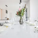 Villa Magic Sky 2 By Interhome