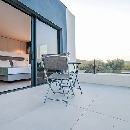 Magic Sky 2 By Interhome